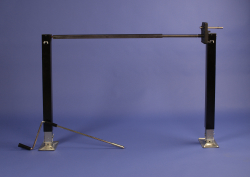 RV Jacks, RV Landing Gear and  Accessories